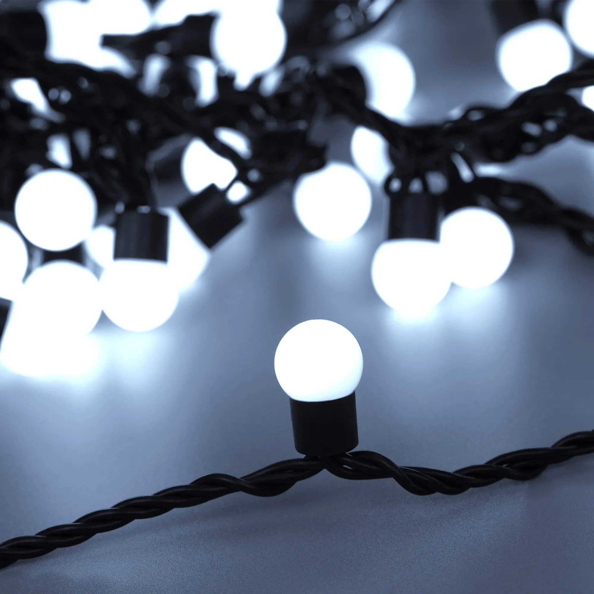 Светодиодная гирлянда ARD-BALL-CLASSIC-D17.5-10000-BLACK-100LED WHITE (230V, 7W) (Ardecoled, IP65) - изображение товара